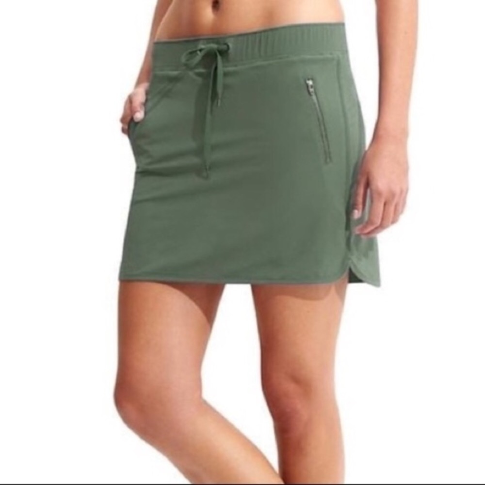 Athleta Green Stretch In Skirt p1.